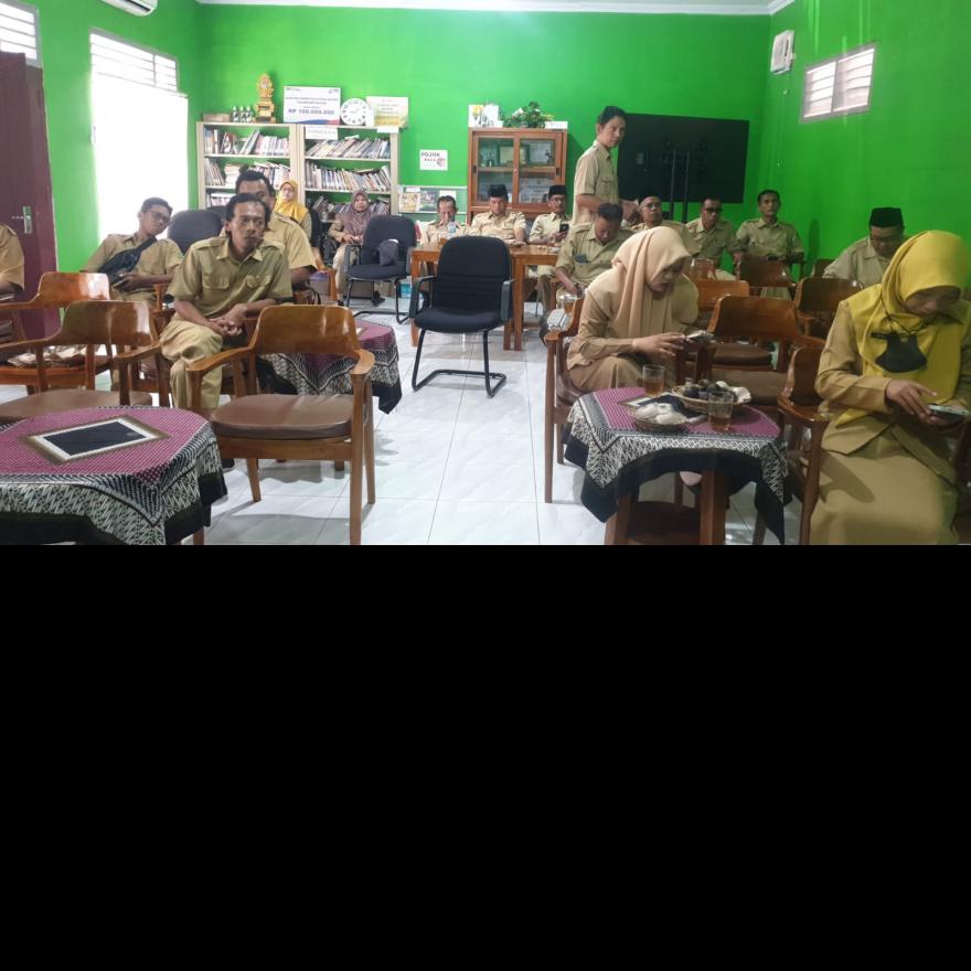 Rapat Koordinasi Pemerintahan Kalurahan Pleret Bersama Panewu Pleret
